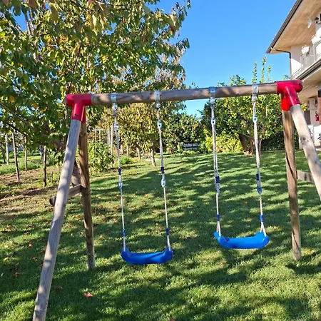 Collina Fiorita 度假居 Tollo